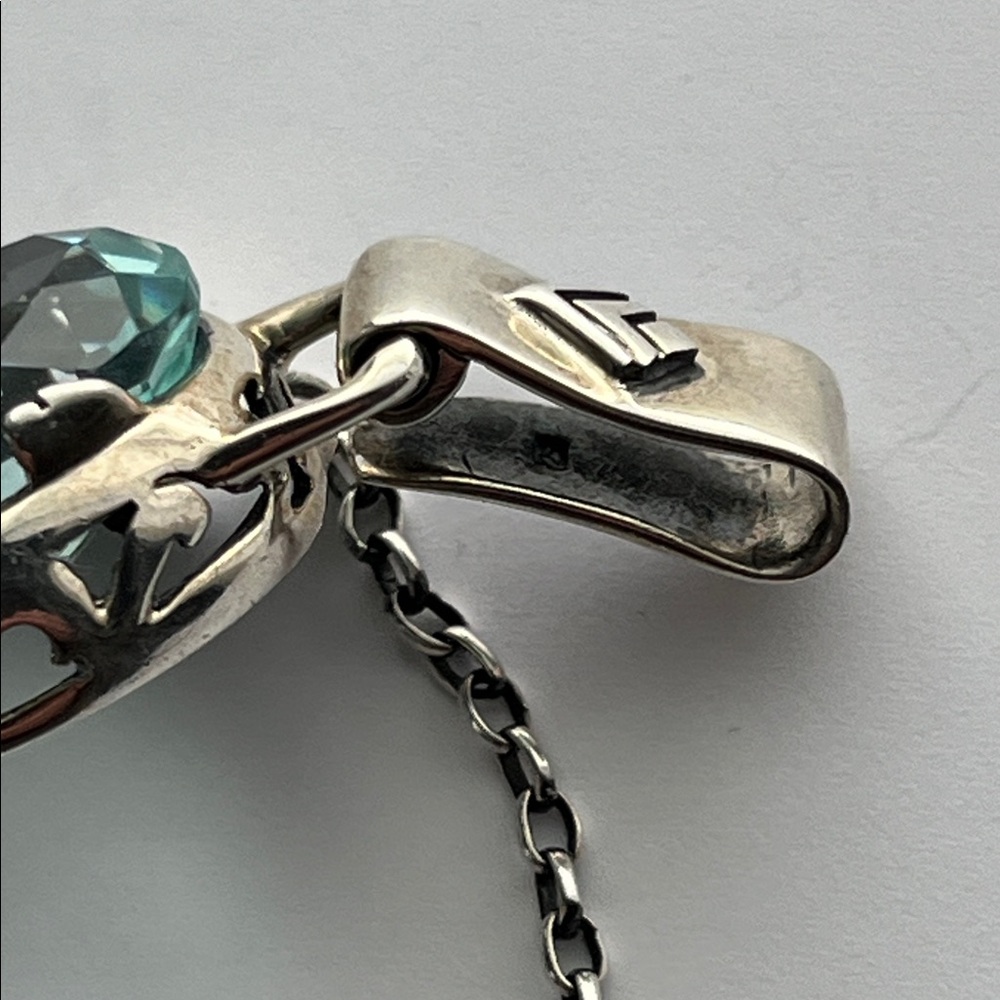 Silpada Sterling Silver and Blue Faceted Glass Bracelet - Picture 3 of 10